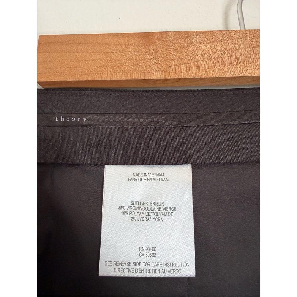 Theory Virgin Wool Item Cropped Trouser Pants in Black - Picture 7 of 8